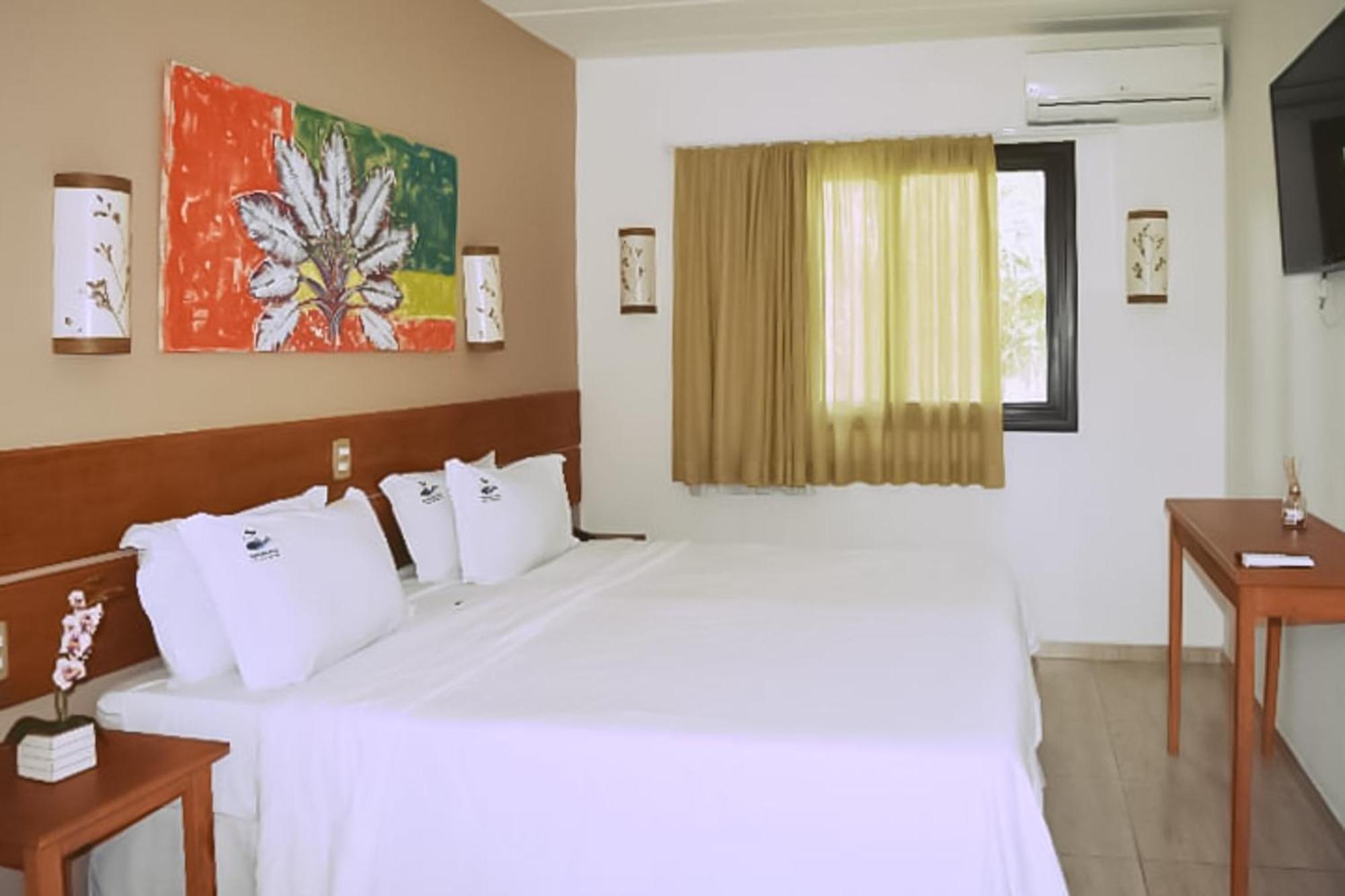 Fradissimo Hotel أنجرا دوس ريس المظهر الخارجي الصورة